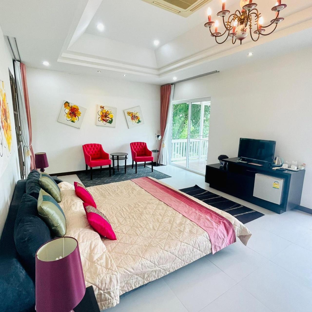 Hotel Baan Ing Khao Pak Chong Esterno foto