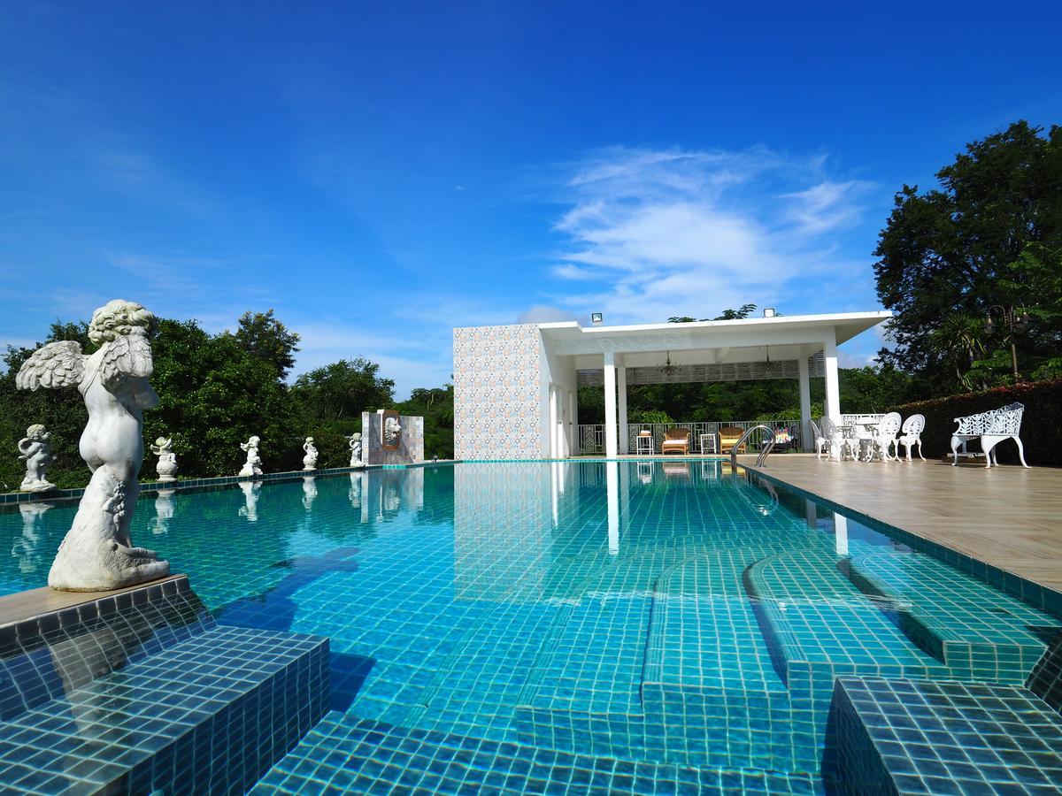 Hotel Baan Ing Khao Pak Chong Esterno foto